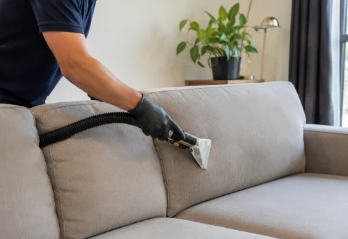 Nettoyage de canapé en profondeur à Mont-Saint-Martin